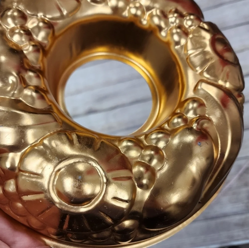Vintage Copper Aluminum Fruit Wreath Jello‎ Salad Mold